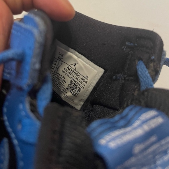 JORDAN RETRO 1 6C - Picture 5 of 5